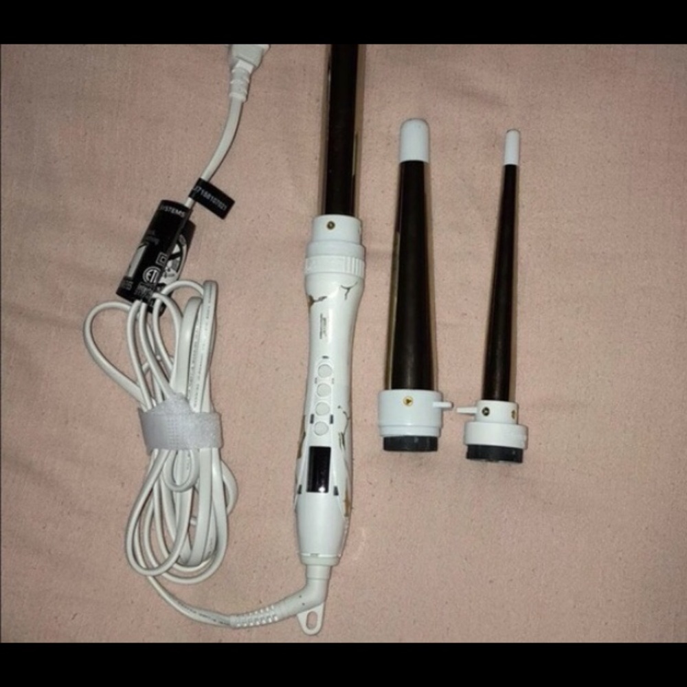 Paul Mitchell curling iron.